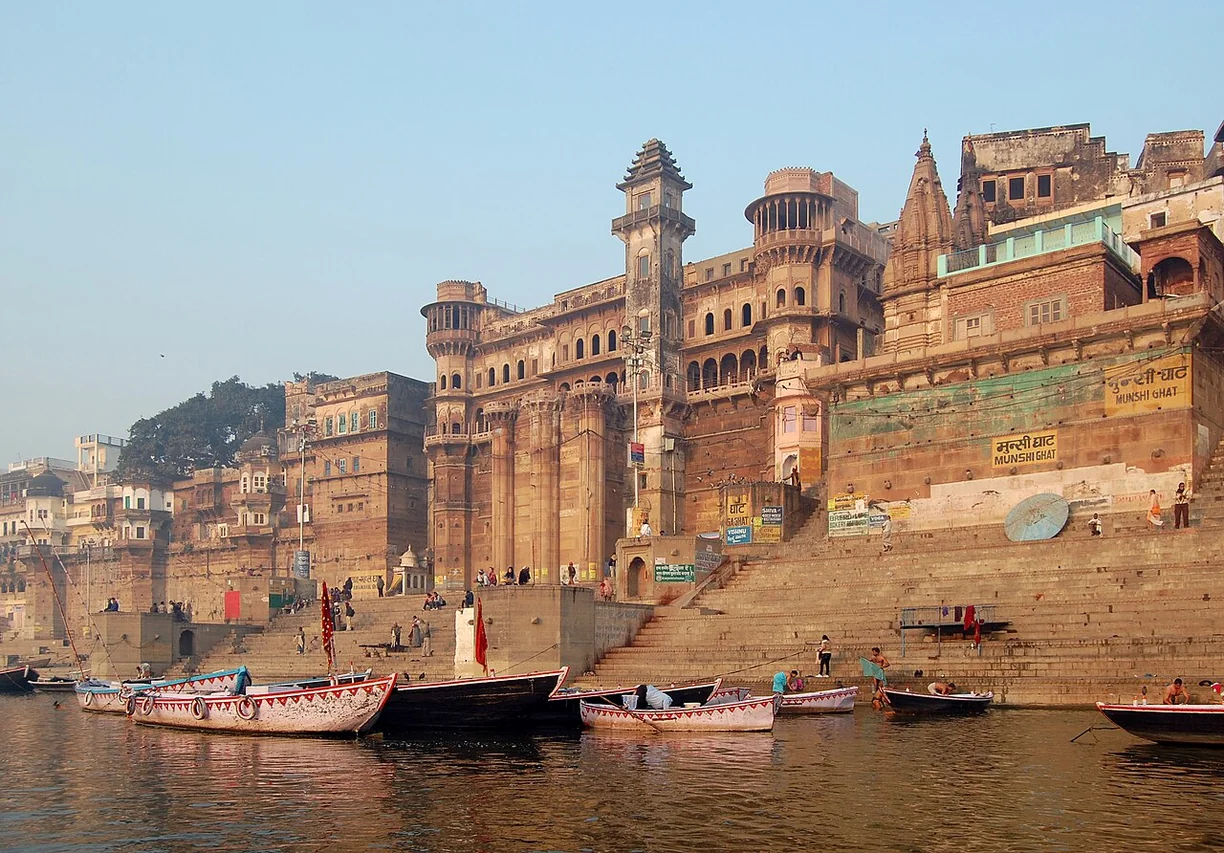 Photographie — Voyagez à Varanasi avec une voiture privée et un chauffeur